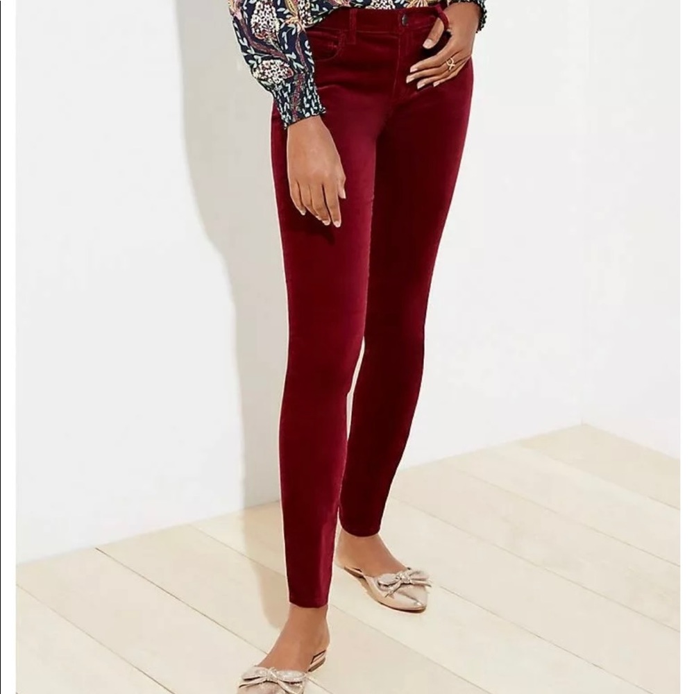 Loft Ruby Red Velvet Skinny Pants Stretch NWT- 29 inseam SZ 00